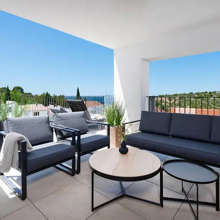D House Villa Murter