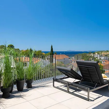 Villa D House Murter